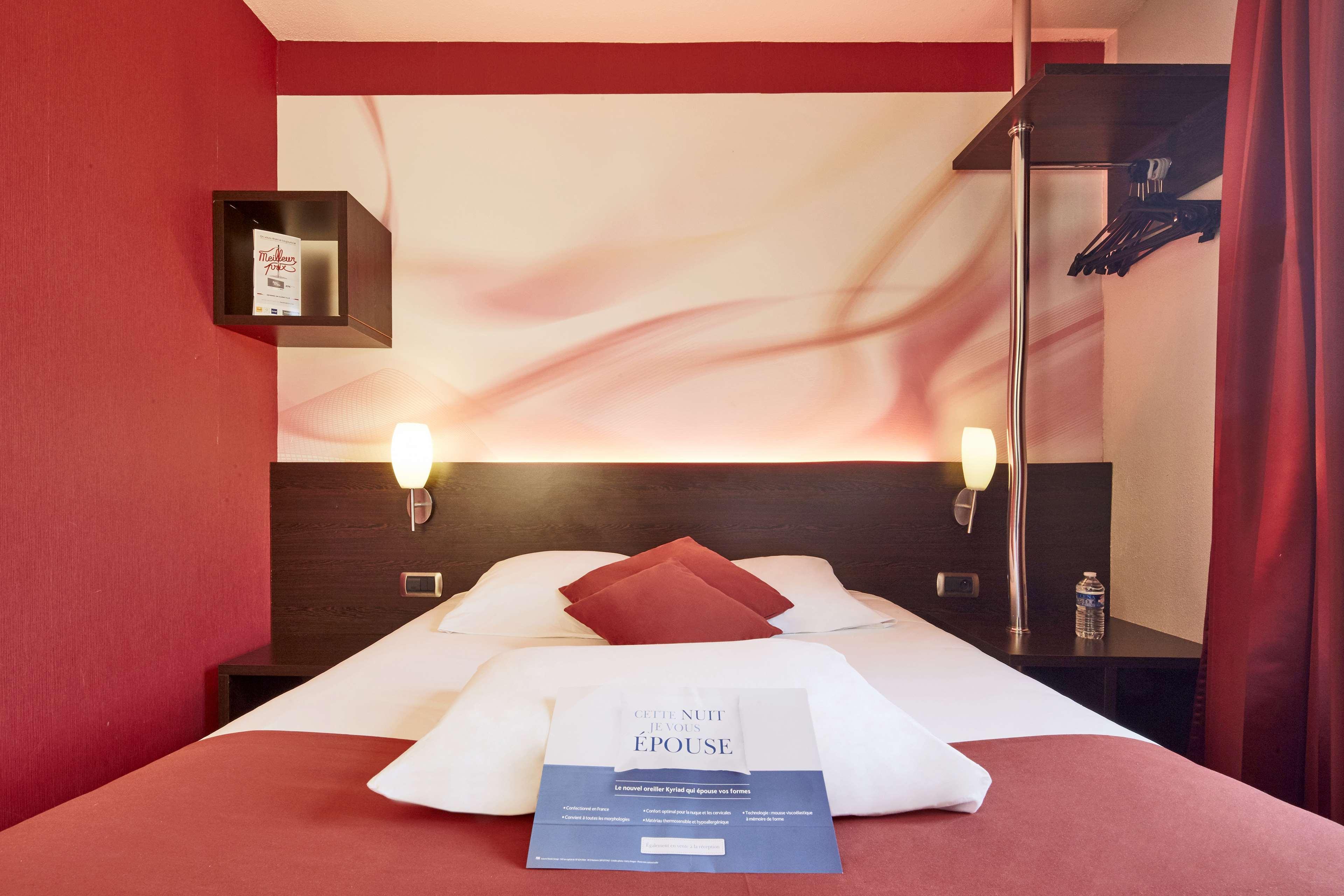 Kyriad Hotel La Flèche מראה חיצוני תמונה