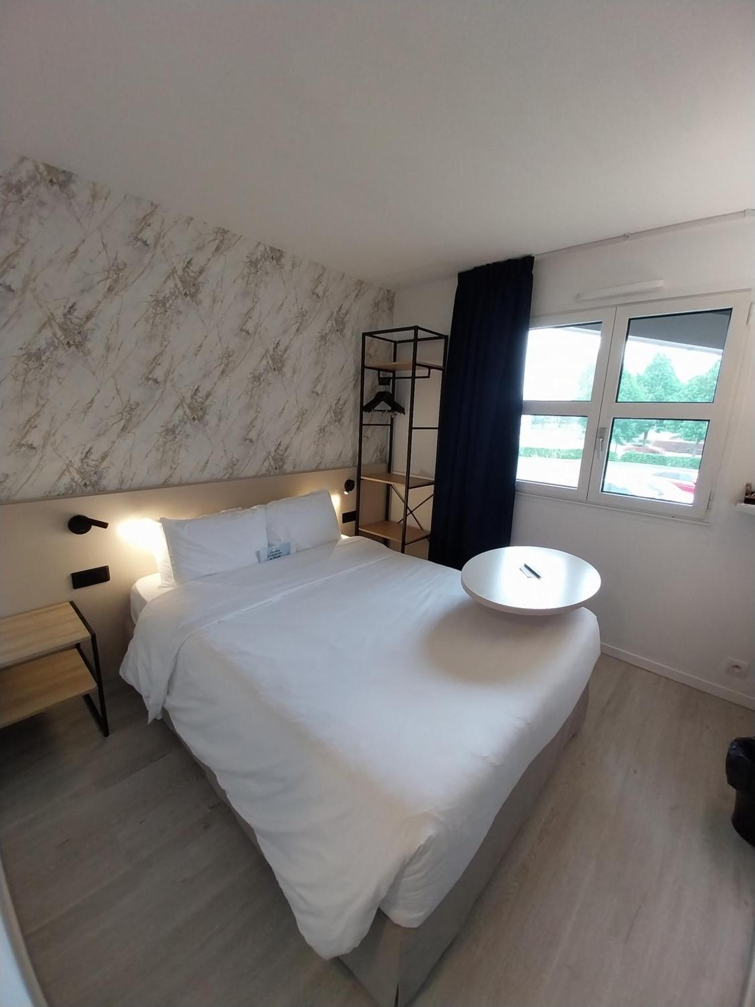 Kyriad Hotel La Flèche מראה חיצוני תמונה