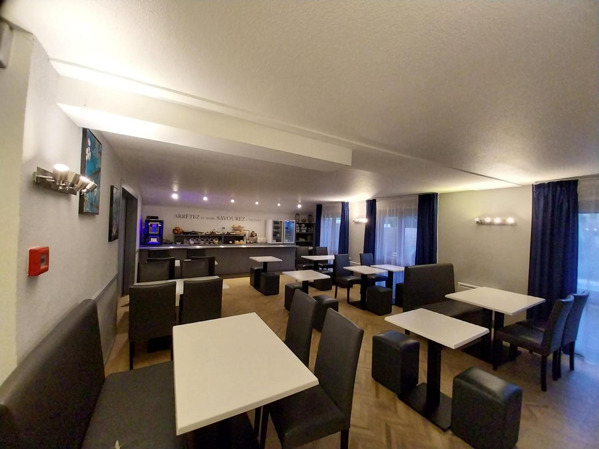 Kyriad Hotel La Flèche מראה חיצוני תמונה